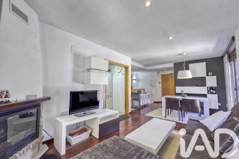 Продажа дуплекса в Теруэль, Испания 2 спальни, 112м2 №173083 - фото 4