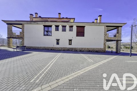 Продажа дуплекса в Теруэль, Испания 2 спальни, 112м2 №173083 - фото 26