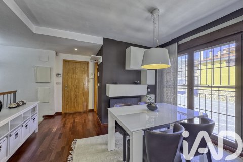Продажа дуплекса в Теруэль, Испания 2 спальни, 112м2 №173083 - фото 15