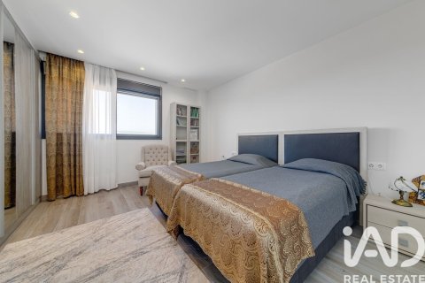 Hus till salu i Torrevieja, Alicante, Spanien 3 sovrum, 461 kvm. Nr. 173087 - foto 16