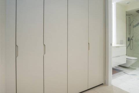 Apartment for sale Estepona, Malaga, Spain 1 bedroom, 85 sq.m. No. 113695 - photo 16