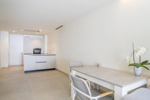 Apartment for sale Estepona, Malaga, Spain 1 bedroom, 85 sq.m. No. 113695 - photo 13
