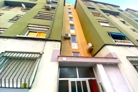 Appartamento in vendita a Sabadell, Barcelona, Spagna 4 camere da letto, 87 mq. N° 191120 - foto 2