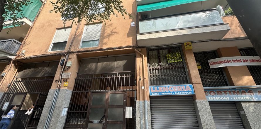 Wohnung in Sabadell, Barcelona, Spanien 3 Schlafzimmer, 83 m2 Nr. 191123