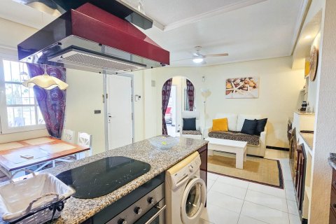 Bungalow for sale in Los Altos, Alicante, Spain 2 bedrooms, 90 sq.m. No. 189817 - photo 12