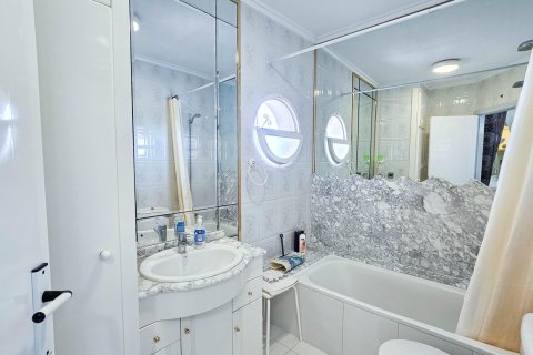 Bungalow for sale in Los Altos, Alicante, Spain 2 bedrooms, 90 sq.m. No. 189817 - photo 16