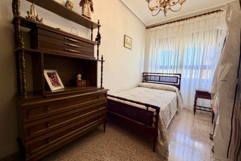 Townhouse for sale in Formentera del Segura, Alicante, Spain 4 bedrooms, 214 sq.m. No. 189816 - photo 12