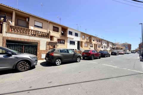 Townhouse for sale in Formentera del Segura, Alicante, Spain 4 bedrooms, 214 sq.m. No. 189816 - photo 21