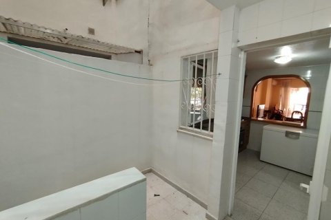 Apartamento en venta en Torrevieja, Alicante, España 3 dormitorios, 120 m2 No. 189815 - foto 17