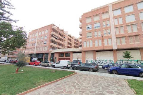 Wohnung in Torrevieja, Alicante, Spanien 3 Schlafzimmer, 120 m2 Nr. 189815