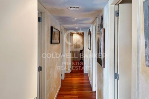 Apartamento en venta en Barcelona, España 4 dormitorios, 190 m2 No. 160325 - foto 19