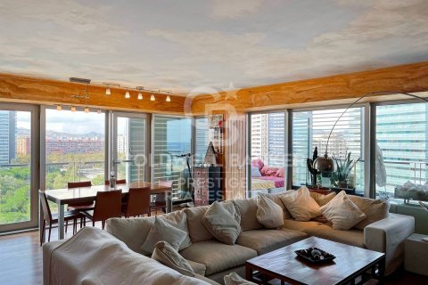 Apartamento en venta en Barcelona, España 4 dormitorios, 190 m2 No. 160325 - foto 5