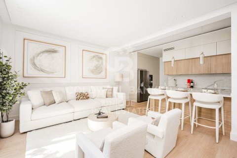 Apartment à vendre à Madrid, Espagne, 3 chambres, 153 m2 No. 178469 - photo 11