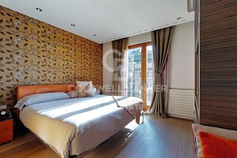 Продажа квартиры в Барселона, Испания 4 спальни, 310м2 №160213 - фото 20