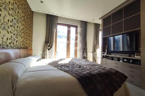 Продажа квартиры в Барселона, Испания 4 спальни, 310м2 №160213 - фото 19