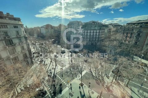 Продажа квартиры в Барселона, Испания 4 спальни, 310м2 №160213 - фото 4