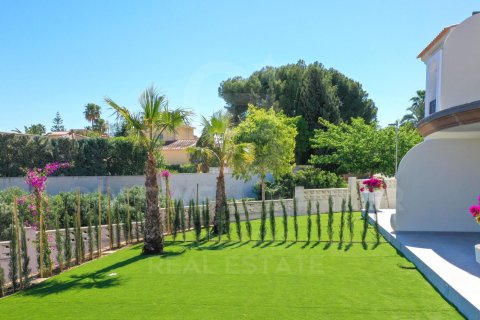 Huoneisto myytävänä Denia, Alicante, Espanja, 2 makuuhuonetta, 88 m2 No. 160211 - kuva 3