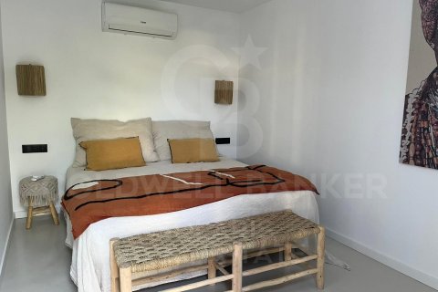 Māja pārdošanā Javea, Alicante, Spānijā 6 istabas, 250 m2 Nr. 160209 - attēls 16