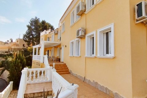 Villa for sale Maryvilla, Alicante, Spain 8 bedrooms, 476 sq.m. No. 116742 - photo 3