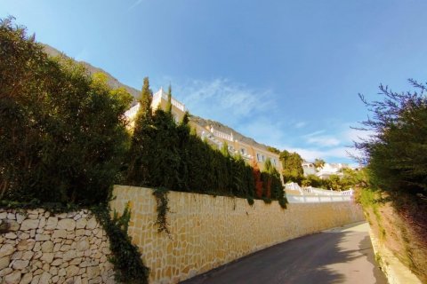 Villa for sale Maryvilla, Alicante, Spain 8 bedrooms, 476 sq.m. No. 116742 - photo 10