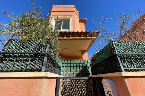 Hus till salu Bigastro, Alicante, Spanien 272 kvm. Nr. 116739 - foto 2