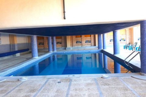 Kaupunkipientalo myytävänä Playa Flamenca II, Alicante, Espanja, 3 makuuhuonetta, 80 m2 No. 147439 - kuva 12