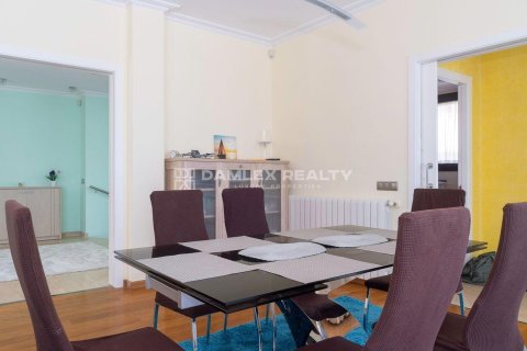 Huvila myytävänä Sant Feliu de Guixols, Girona, Espanja, 4 makuuhuonetta, 523 m2 No. 177600 - kuva 19