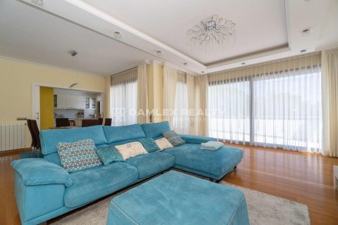 Huvila myytävänä Sant Feliu de Guixols, Girona, Espanja, 4 makuuhuonetta, 523 m2 No. 177600 - kuva 16