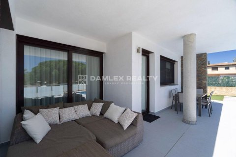 Huvila myytävänä Sant Feliu de Guixols, Girona, Espanja, 4 makuuhuonetta, 523 m2 No. 177600 - kuva 14