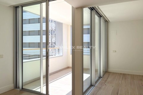 Apartament w Platja D'aro, Girona, Hiszpania 4 sypialnie, 120 mkw. nr 177602 – zdjęcie 8