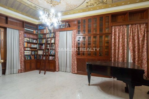 Villa à vendre à Girona, Espagne, 9 chambres, 709 m2 No. 177601 - photo 6