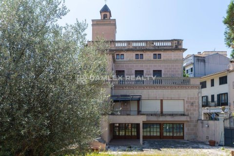 Villa à vendre à Girona, Espagne, 9 chambres, 709 m2 No. 177601 - photo 3