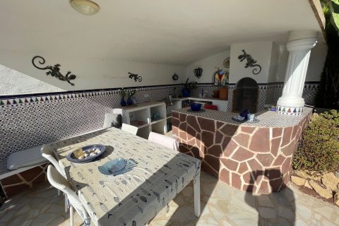 Villa en venta en Alicante, España 2 dormitorios, 120 m2 No. 168408 - foto 8