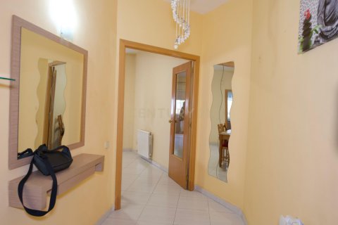 Huoneisto Tona, Barcelona, Espanja 3 makuuhuonetta, 125 m2 No. 192354