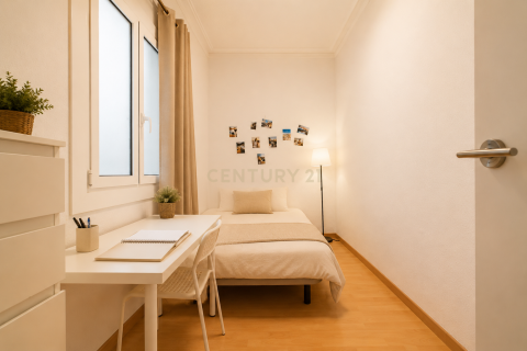 Apartment à vendre à Barcelona, Espagne, 4 chambres, 126 m2 No. 192359 - photo 18