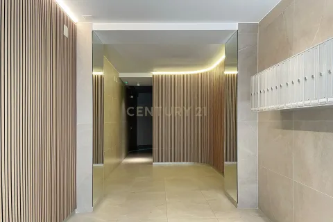 Huoneisto myytävänä Barcelona, Espanja, 2 makuuhuonetta, 109 m2 No. 192356 - kuva 26