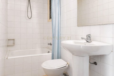 Huoneisto myytävänä Barcelona, Espanja, 2 makuuhuonetta, 109 m2 No. 192356 - kuva 23