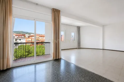 Huoneisto myytävänä Barcelona, Espanja, 2 makuuhuonetta, 109 m2 No. 192356 - kuva 4