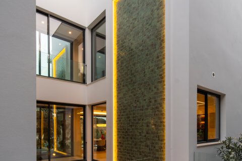 Villa à vendre à Benahavis, Malaga, Espagne, 6 chambres, 1182 m2 No. 151166 - photo 11