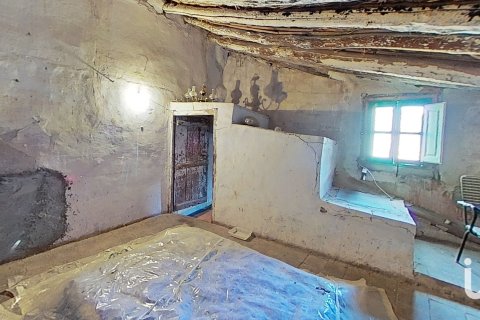 Townhouse for sale in Zaragoza, Spain 4 bedrooms, 145 sq.m. No. 186158 - photo 27
