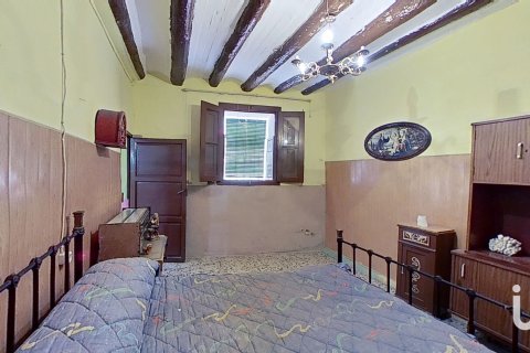 Townhouse for sale in Zaragoza, Spain 4 bedrooms, 145 sq.m. No. 186158 - photo 9