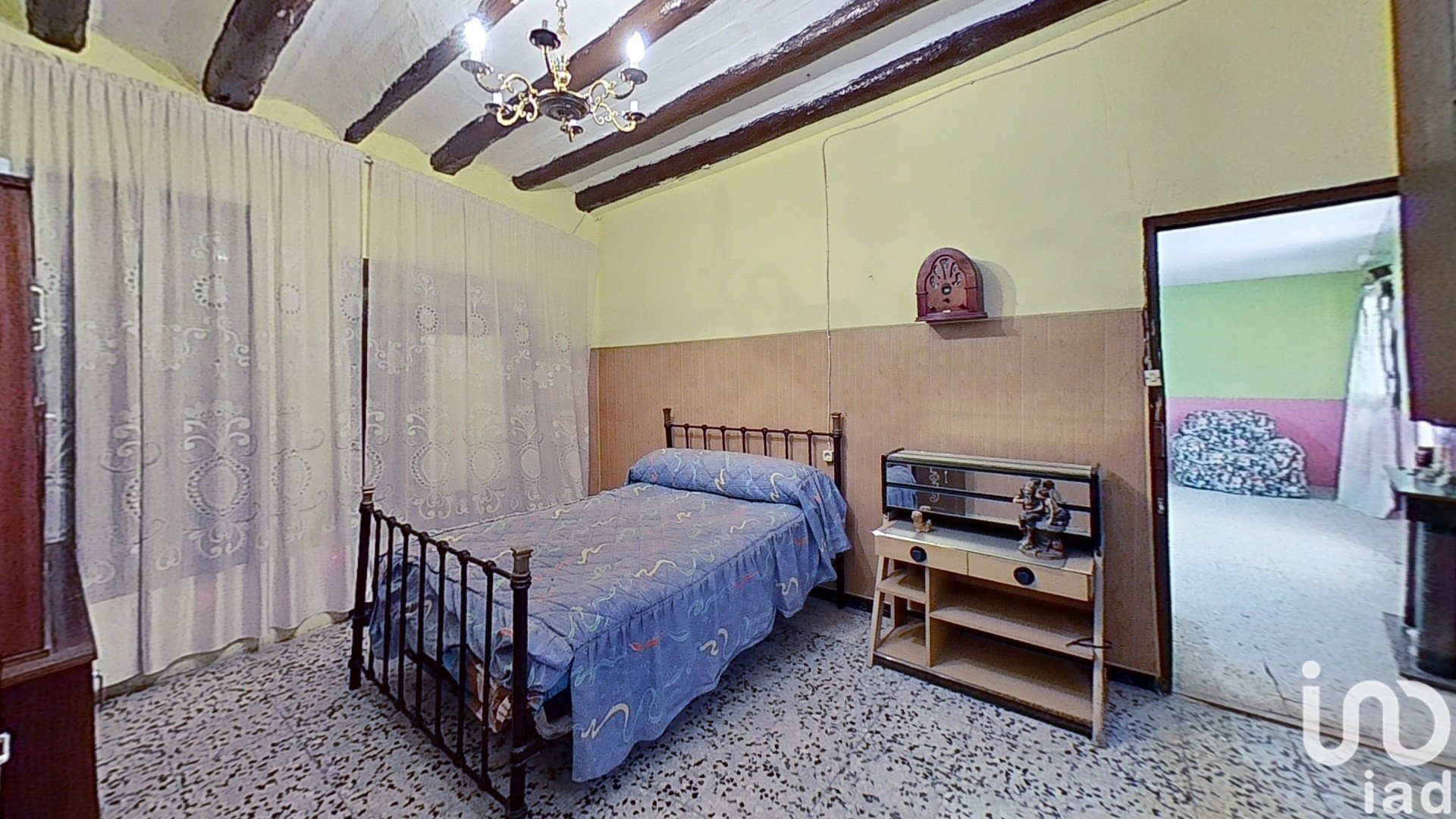 Townhouse in Zaragoza, Spain 4 bedrooms, 145 sq.m. No. 186158