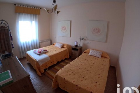 House for sale in Villamoratiel De Las Matas, Leon, Spain 3 bedrooms, 154 sq.m. No. 186160 - photo 10
