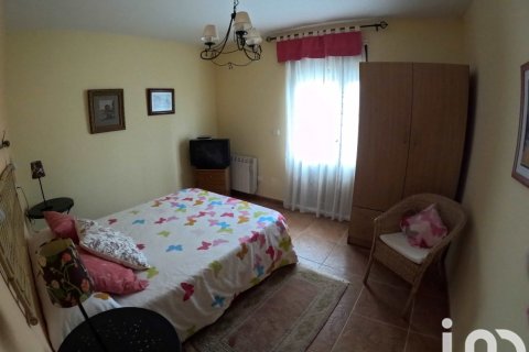 House for sale in Villamoratiel De Las Matas, Leon, Spain 3 bedrooms, 154 sq.m. No. 186160 - photo 17