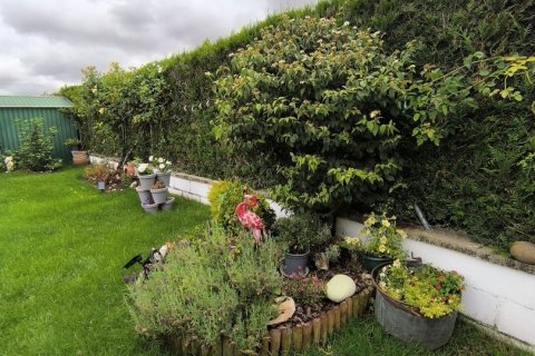 House for sale in Villamoratiel De Las Matas, Leon, Spain 3 bedrooms, 154 sq.m. No. 186160 - photo 2