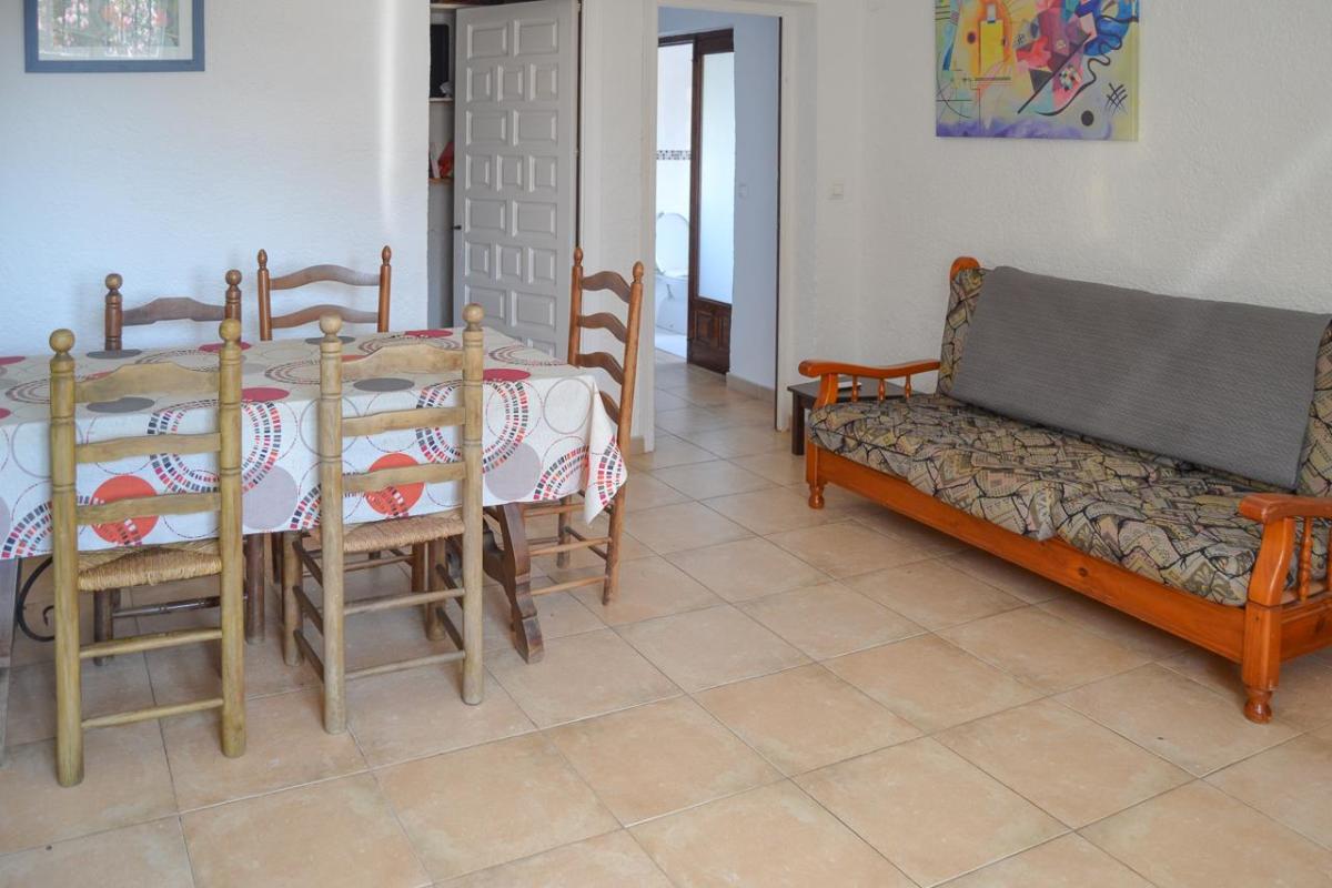 Villa en Pedreguer, Alicante, España 6 dormitorios, 288 m2 No. 78739