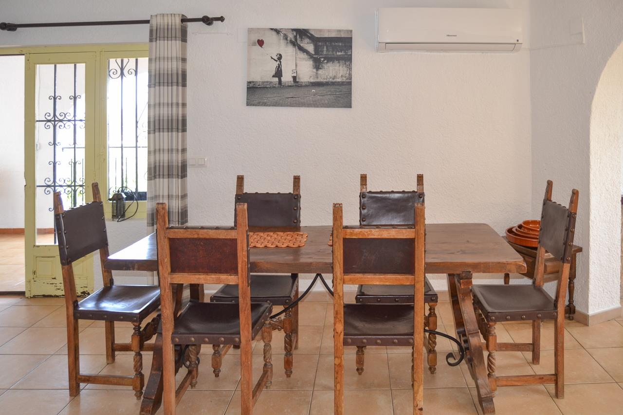 Villa en Pedreguer, Alicante, España 6 dormitorios, 288 m2 No. 78739