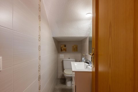 Villa for sale Torrevieja, Alicante, Spain 3 bedrooms,  No. 137769 - photo 19