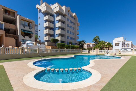Villa for sale Torrevieja, Alicante, Spain 3 bedrooms,  No. 137769 - photo 21