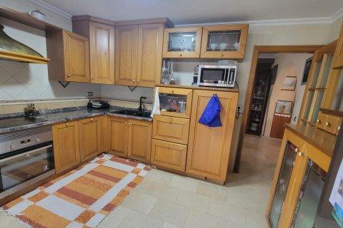 Villa for sale Torrevieja, Alicante, Spain 4 bedrooms, 175 sq.m. No. 137767 - photo 10